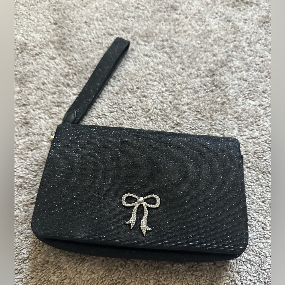 Victoria’s Secret Phone Wristlet Clutch